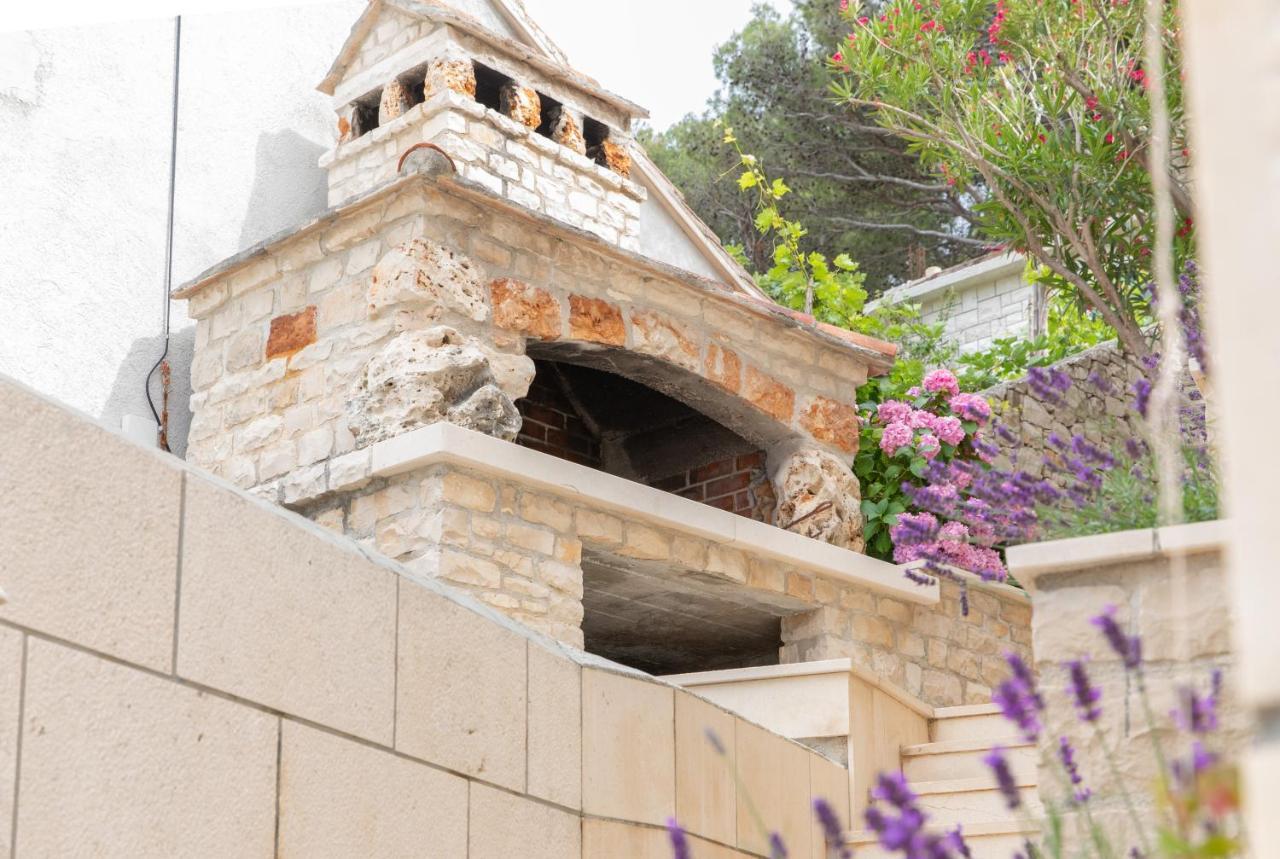 Apartman Ruzica Pucisca Exterior foto