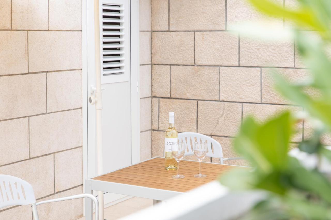 Apartman Ruzica Pucisca Exterior foto