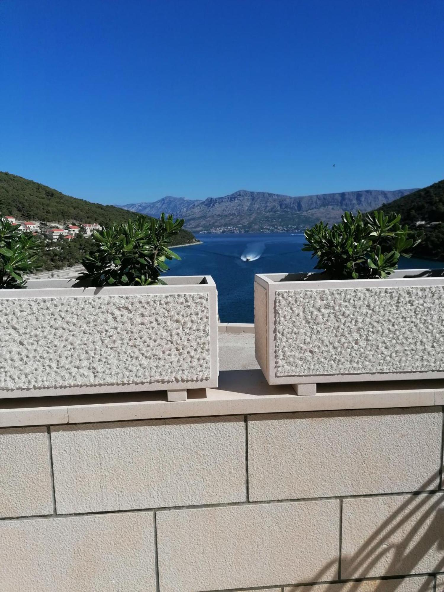 Apartman Ruzica Pucisca Exterior foto